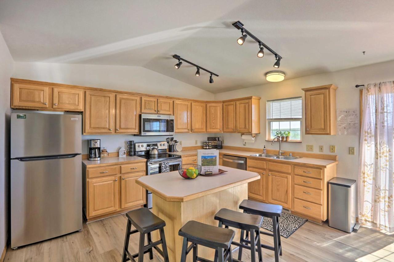 Red Lodge Townhome With Hot Tub And Mountain Views! エクステリア 写真